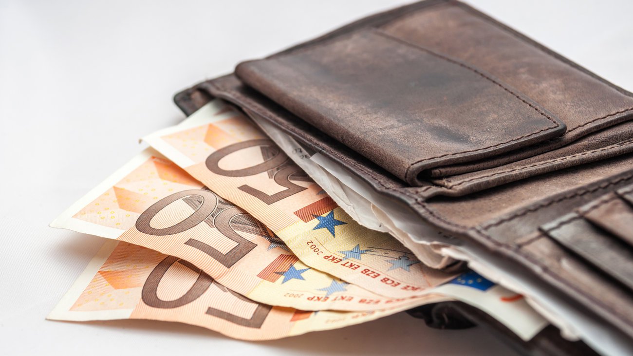 Ποιος ποδοσφαιριστής βρήκε 700 ευρώ και τα παρέδωσε (φωτο)