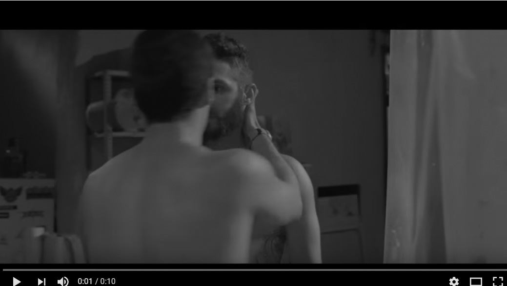 Τσουχτερά πρόστιμα από το ΕΣΡ για το ομοφυλοφιλικό φιλί σε σίριαλ (βίντεο)