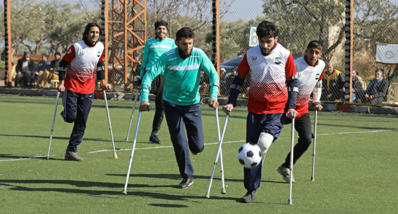 Ανάπηροι πολέμου έφτιαξαν ποδοσφαιρική ομάδα στη Συρία (εικόνες)
