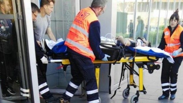 Ποδοσφαιριστής έπεσε από τον τρίτο όροφο ξενοδοχείου: Σοκαριστικό ατύχημα
