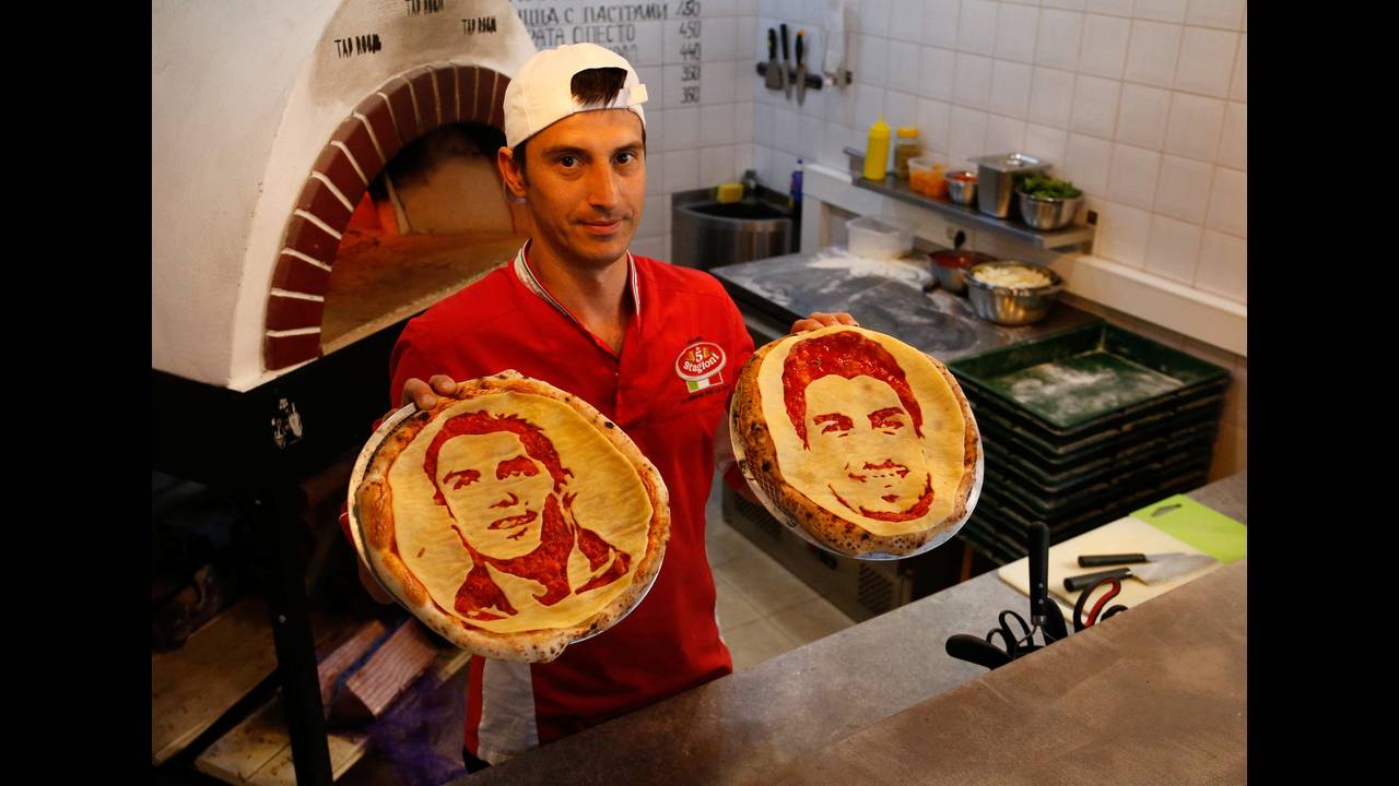 Ρονάλντο και Σουάρες τώρα και σε… πίτσα (εικόνες)