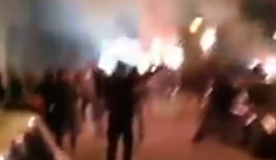 “Ασπρόμαυρο” πάρτι από οπαδούς του ΠΑΟΚ στην Αθήνα (VIDEO)