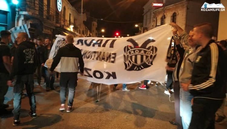 Πανηγυρισμοί φιλάθλων του ΠΑΟΚ στην Κοζάνη για το double!(video)