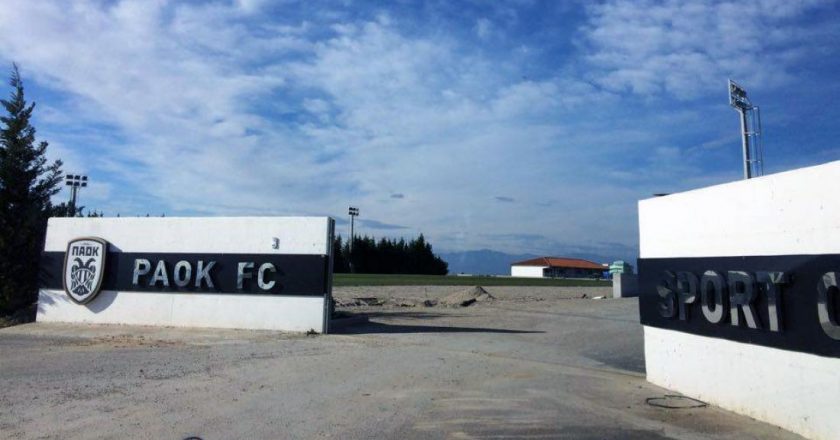 Οπαδοί του ΠΑΟΚ…”επισκεφτηκαν” το προπονητικό κέντρο της ομάδας για να μιλήσουν με παίκτες και Λουτσέσκου, μετά την ήττα από τον Άρη