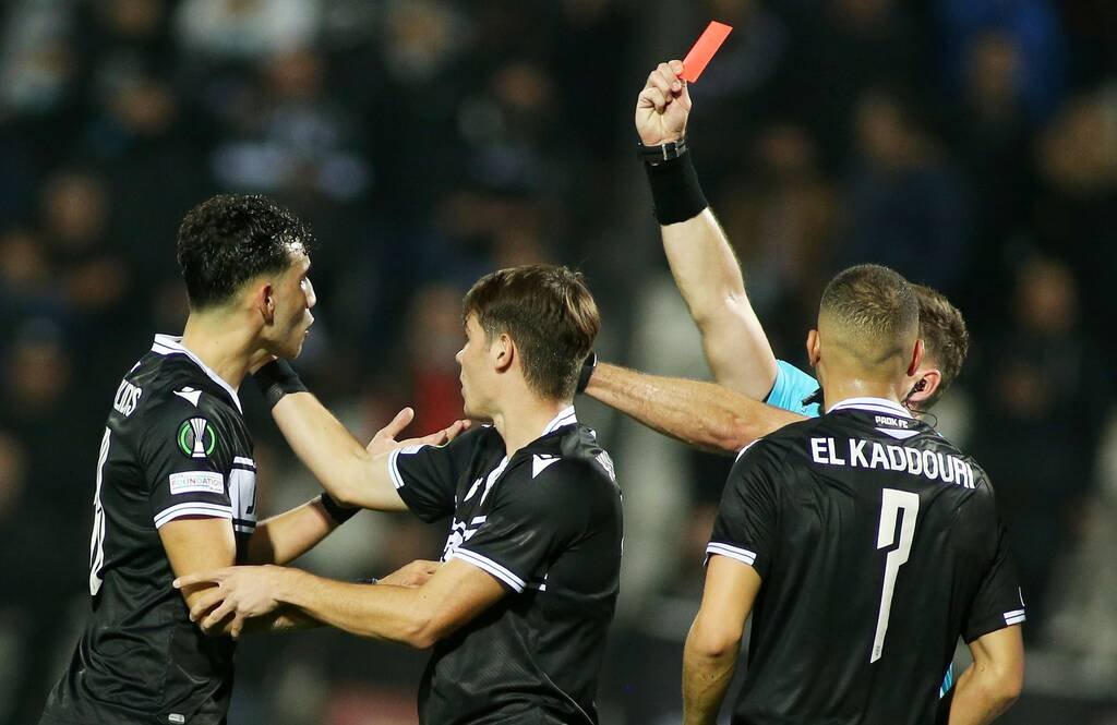 ΠΑΟΚ: Η UEFA δε… χαρίστηκε στον «δικέφαλο» και στον Μιχαηλίδη, εξαντλώντας την αυστηρότητά της στην επιβολή ποινών