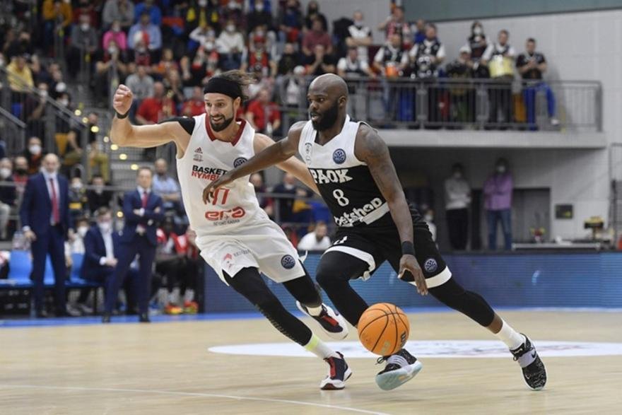 Κατάθεση ψυχής από τον ΠΑΟΚ και μεγάλο «διπλό» στην Τσεχία!