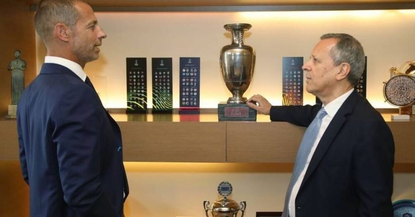 Ξένοι διαιτητές στα ΑΕΚ-Ολυμπιακός και ΠΑΟΚ-Άρης μετά από παρέμβαση Τσέφεριν