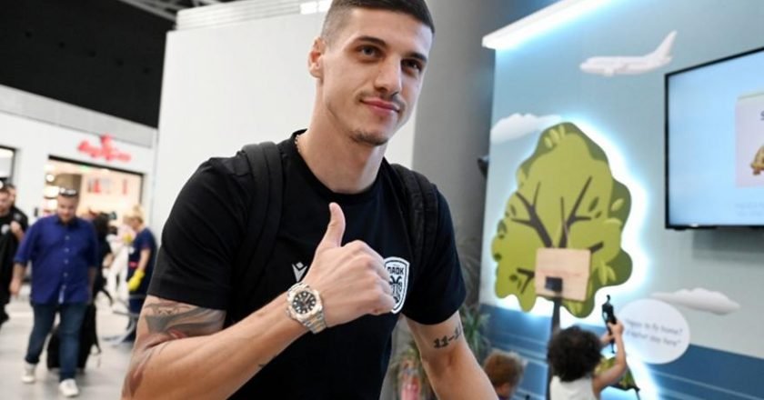 Mε πίστη για τη νίκη ο ΠΑΟΚ αναχώρησε από το αεροδρόμιο «Μακεδονία» με προορισμό την Φινλανδία