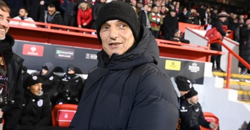 Λουτσέσκου: «Έγιναν τρελά πράγματα στο δεύτερο ημίχρονο»