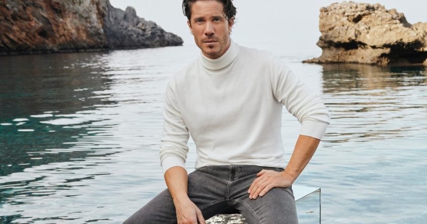 «Έκπτωτος Άγγελος»: Κυκλοφόρησε η νέα επιτυχία του Νίκου Οικονομόπουλου