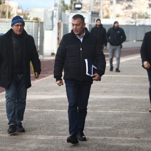 «Άκυρο» και από Βρούτση για τη μετακίνηση οπαδών στα ντέρμπι των playoffs