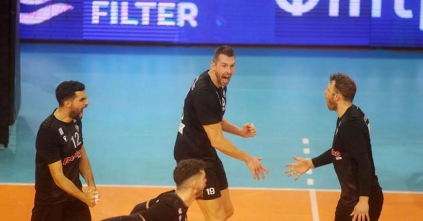 Με άνεση, ο ΠΑΟΚ «καθάρισε» 3-0 σετ τη Μλάντοστ και προκρίθηκε στους «16» της διοργάνωσης