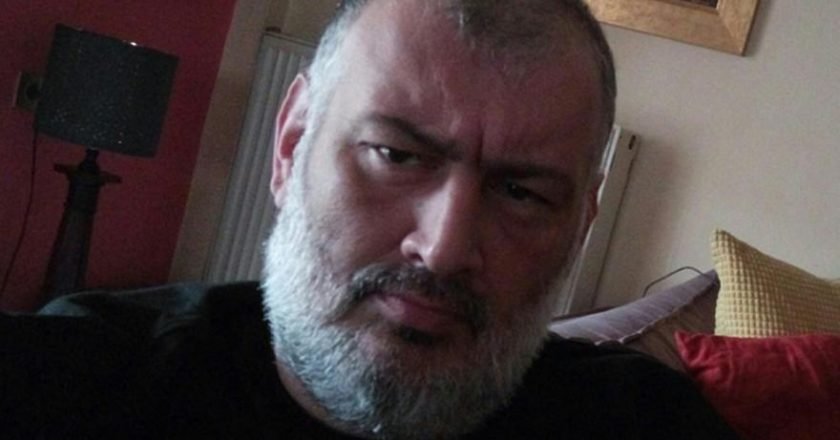 Ο Νίκος Τζαντζαράς έφυγε από τη ζωή σε ηλικία 54 ετών, με την ΠΑΕ ΠΑΟΚ να εκφράζει τα συλλυπητήρια της στην οικογένεια και στους οικείους του