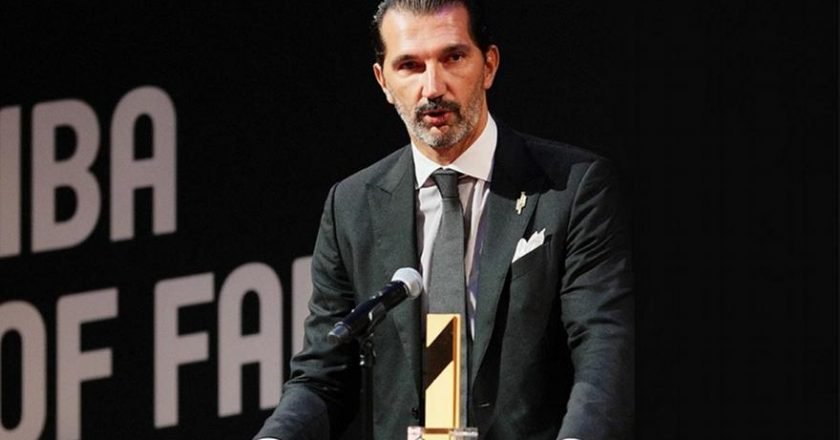 Ο Πέτζα Στογιάκοβιτς μίλησε για το «ξεριζωμό» της οικογένειάς του λόγω του πολέμου και την διέξοδο που του έδωσε το μπάσκετ