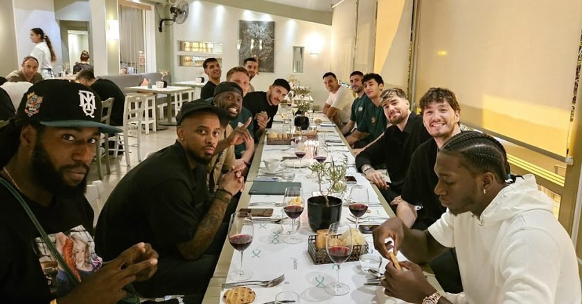 Στον «Γλυκάνισο» ο Παναθηναϊκός πριν το ματς με τον ΠΑΟΚ