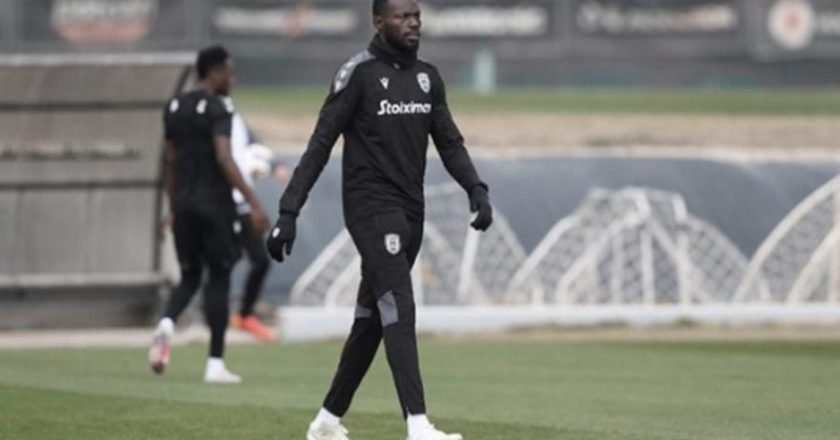 ΠΑΟΚ-«Στροφή» σε Πανσερραϊκό χωρίς Μπακαγιόκο και Βιεϊρίνια