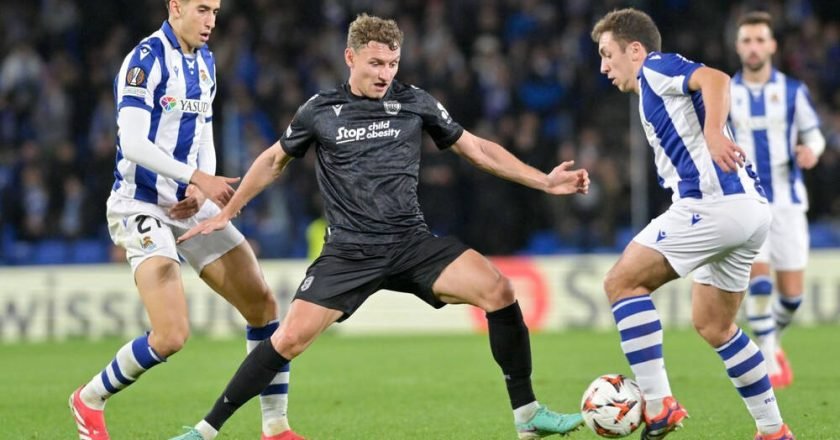 Ρεάλ Σοσιεδάδ – ΠΑΟΚ 2-0: Ο Έσκαρσον με τις κεφαλιές του «σκότωσε» τον «Δικέφαλο», που προκρίθηκε στην ενδιάμεση φάση!