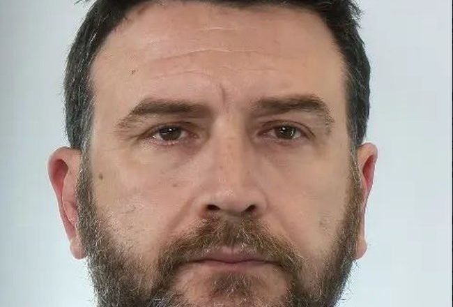 Αυτός είναι ο ταξιτζής που έκλεβε τραπεζικές κάρτες από τους πελάτες