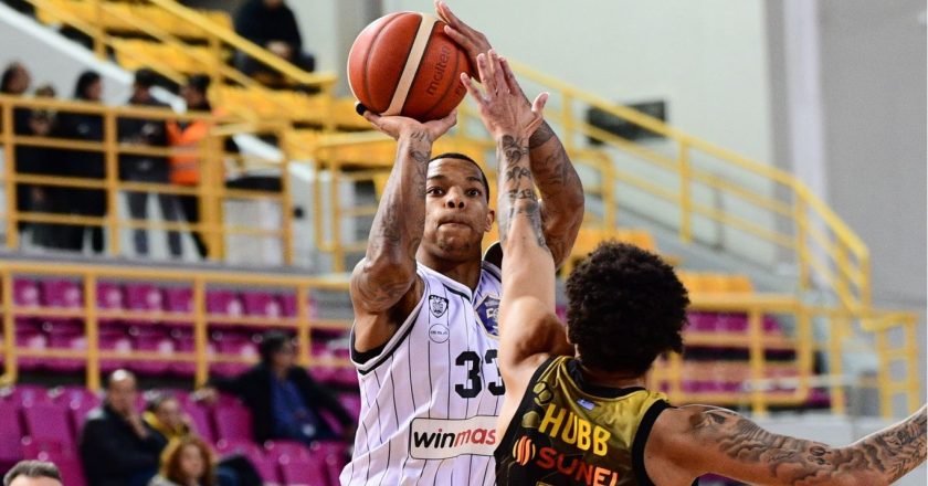 Η ΑΕΚ υποδέχεται τον ΠΑΟΚ σε έναν… τελικό