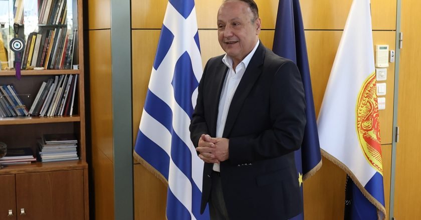 Αγγελούδης: “Τραγικό το συμβάν με τη φωτιά στη Βόρεια Μακεδονία – Ευχές για περαστικά στους τραυματίες”