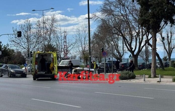 Θεσσαλονίκη: Τροχαίο με μηχανή στο κέντρο