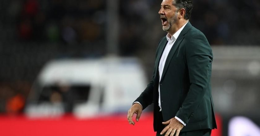 Ο Ρουί Βιτόρια στάθηκε στην φοβική αντιμετώπιση ενός ακόμα εκτός έδρας αγώνα