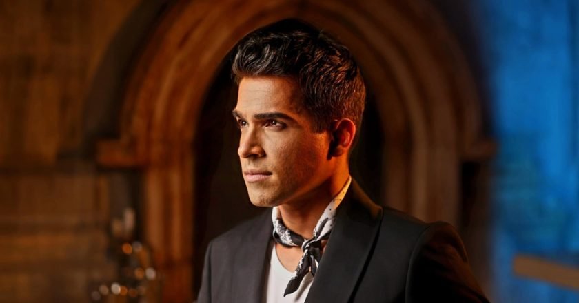 Βασίλης Δήμας: Κυκλοφόρησε η νέα του επιτυχία με τίτλο «Στείλε»