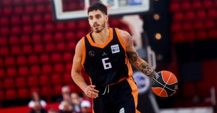 Ο Αντώνης Κόνιαρης εξέφρασε τον ενθουσιασμό του για την επιστροφή του στον ΠΑΟΚ