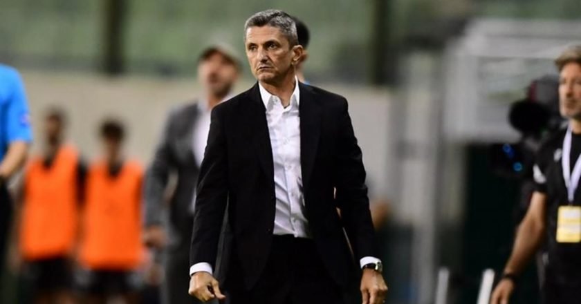 Την πεποίθηση πως ο ΠΑΟΚ έδωσε ελπίδα στον ΟΦΗ, αντί να καθαρίσει νωρίτερα το ματς εξέφρασε ο Ραζβάν Λουτσέσκου