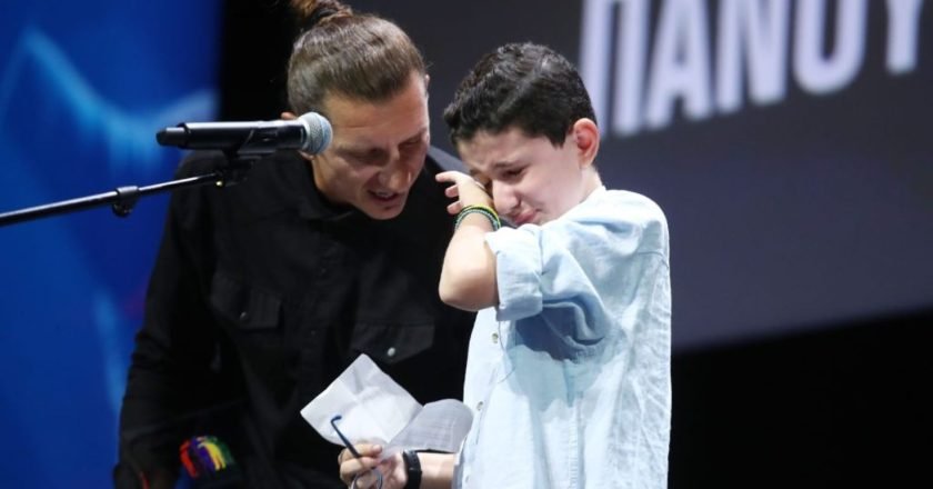 Βραβεία ΠΣΑΠΠ- Η συγκλονιστική ομιλία του μικρού Μιχαήλ που νίκησε τον καρκίνο