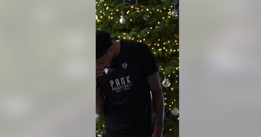 Με χιούμορ θέλησε η ΚΑΕ ΠΑΟΚ να στείλει τις ευχές της σε όλο τον κόσμο για τις Ημέρες