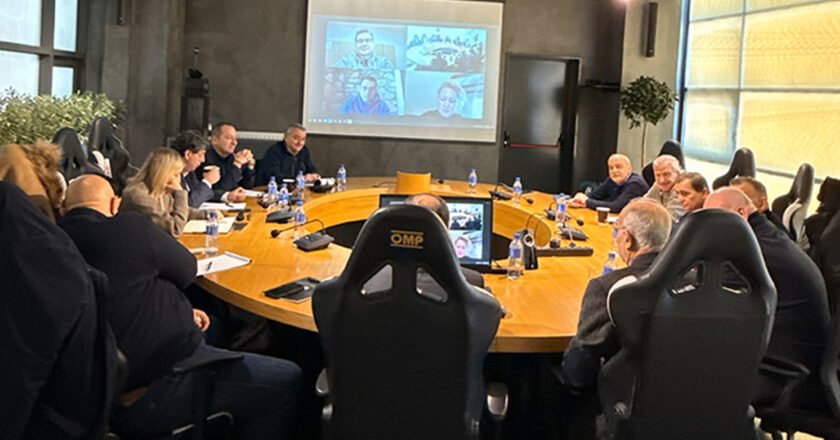 Ο ΠΑΟΚ ξεκίνησε επίσημα την προετοιμασία για τα 100 χρόνια του, με την πρώτη συνεδρίαση της επιτροπής παρουσία Σαββίδη