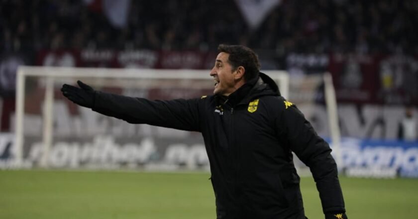 Ο Άρης βυθίζεται μέρα με τη μέρα στην εσωστρέφεια