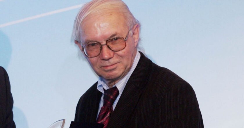 Πένθος στο ελληνικό ποδόσφαιρο: Πέθανε ο αθλητικός δημοσιογράφος, Σταύρος Πετρακόπουλος