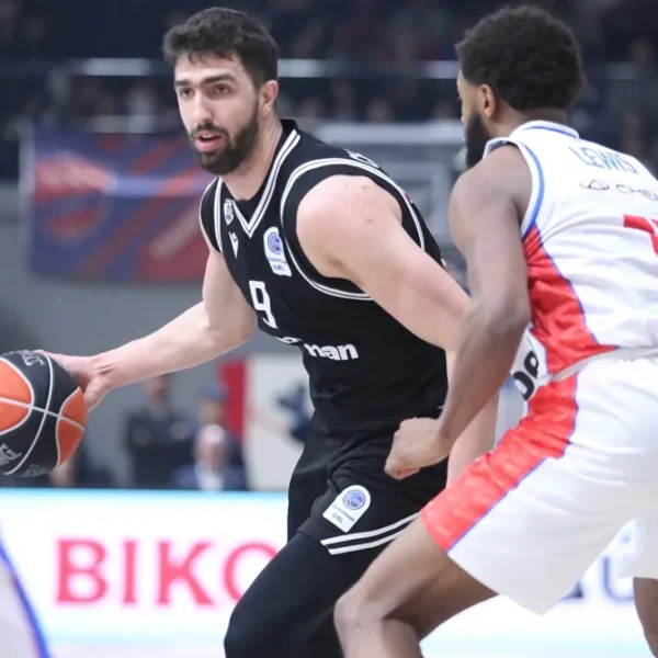 Χουγκάζ: «Θέλουμε οι δύο να αντιδράσουμε»