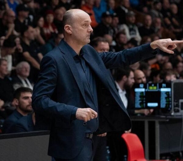 ΠΑΟΚ:Τέλος ο Γιούρι Ζντοβτς από την τεχνική ηγεσία!