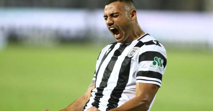 Οι εξαιρετικές εμφανίσεις του επιθετικού του ΠΑΟΚ τον τελευταίο μήνα «έχρισαν» τον Γιώργο Γιακουμάκη ως τον κορυφαίο παίκτη του πρωταθλήματος για τον Ιανουάριο