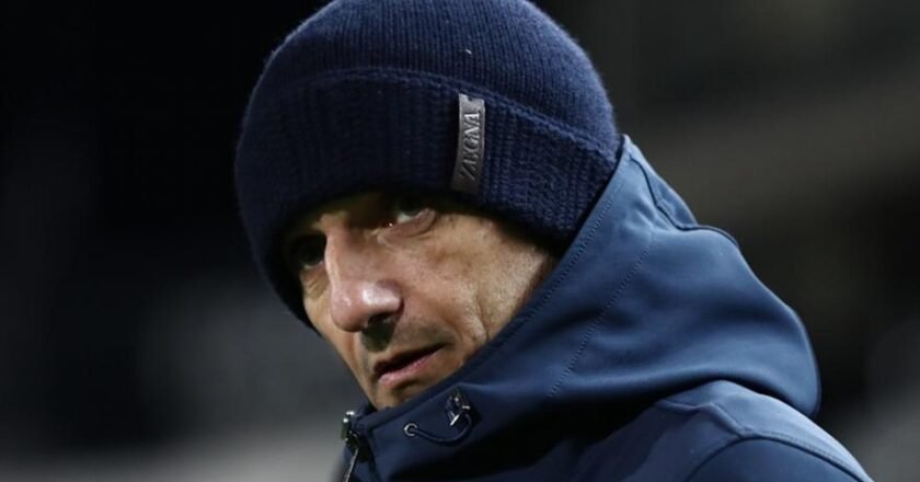 Ο Ραζβάν Λουτσέσκου στάθηκε στο βαρύ κλίμα που επικρατεί τις τελευταίες μέρες στον ΠΑΟΚ