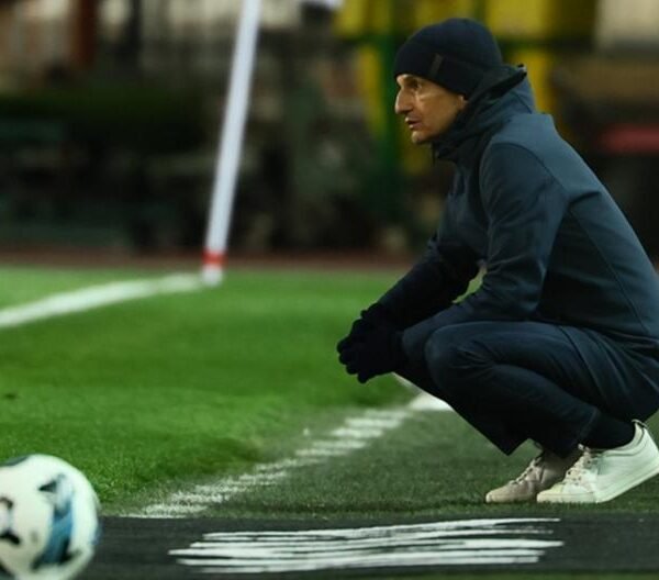 Λουτσέσκου: «Ακόμη μία θλιβερή στιγμή για την οικογένεια του ΠΑΟΚ – Είμαστε όλοι δίπλα στην οικογένεια του παιδιού»