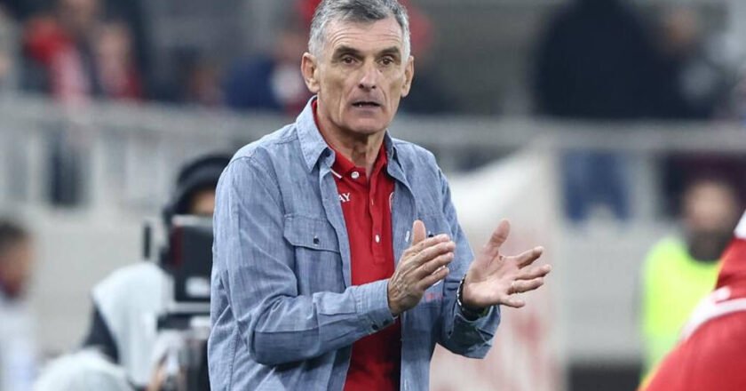 Ο Χοσέ Λουίς Μεντιλίμπαρ  στάθηκε και στην αναποτελεσματικότητα της ομάδας του