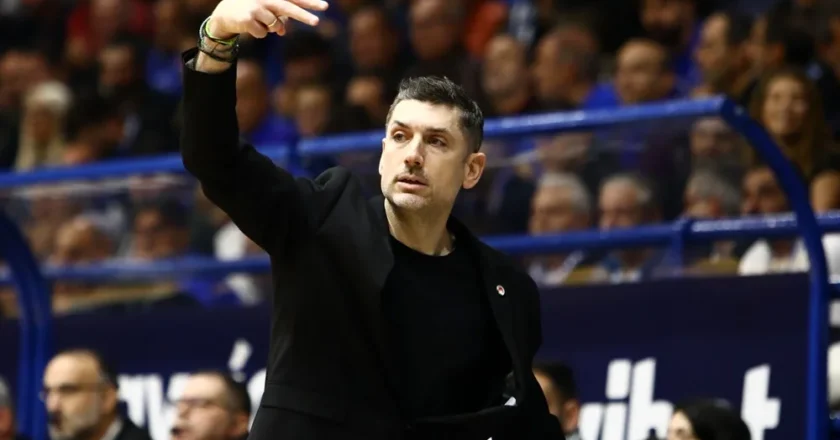 Ξανθόπουλος: Να φτάσουμε στο τρίτο δεκάλεπτο με διαφορά, ώστε να βάλουμε πίεση στον ΠΑΟΚ