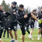 Ο ΠΑΟΚ ετοιμάζεται για το μεγάλο ντέρμπι με την ΑΕΚ στη Νέα Φιλαδέλφεια, με στόχο την επιστροφή στις νίκες