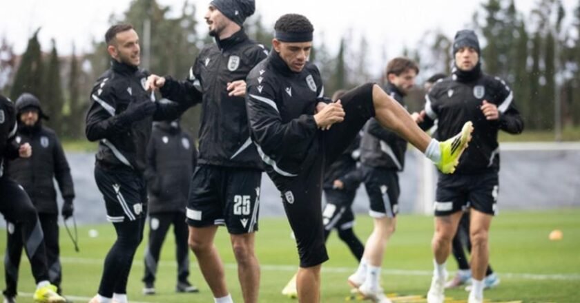 Ο ΠΑΟΚ ετοιμάζεται για το μεγάλο ντέρμπι με την ΑΕΚ στη Νέα Φιλαδέλφεια, με στόχο την επιστροφή στις νίκες