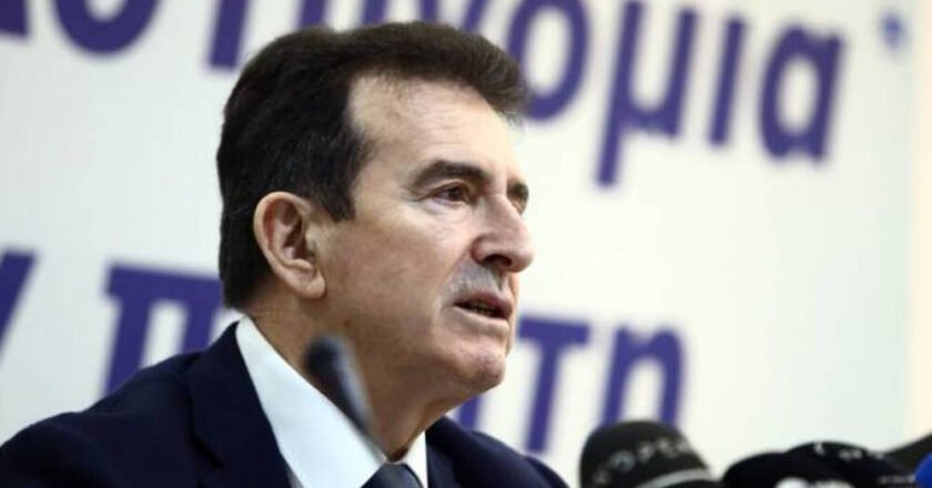 Χρυσοχοΐδης για τη δολοφονία Κλεομένη: «Υπάρχουν ενδείξεις οπαδικού υποβάθρου»
