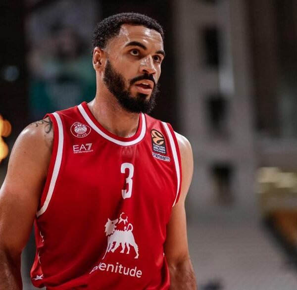 ΠΑΟΚ: Έκλεισε τον Ναζ Μήτρου-Λονγκ!