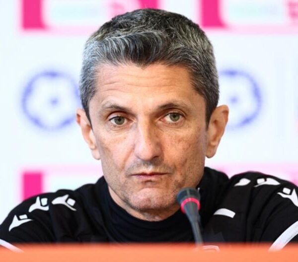 Λουτσέσκου: «Όσα συνέβησαν φέτος περιγράφουν τα 100 χρόνια του ΠΑΟΚ – Είμαστε όμως ακόμα εδώ και θέλουμε τον τίτλο»