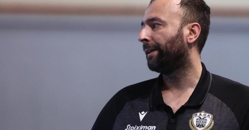 Στο αήττητο της έδρας του ΠΑΟΚ στάθηκε ο Μπάμπης Ανανιάδης μετά τη νίκη επί της ΑΕΚ στον δεύτερο ημιτελικό της Handball Premier