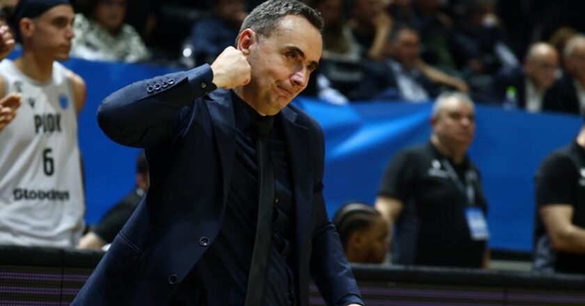 Η επική ομιλία του Μπούτσκου στους παίκτες του,  πριν τη νίκη του ΠΑΟΚ επί της Μπιλμπάο!