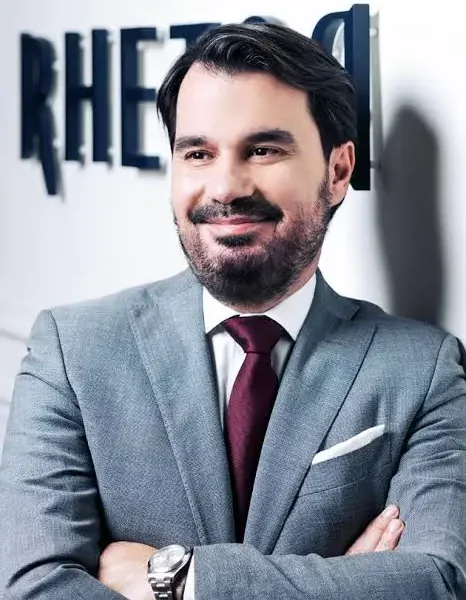 Ο Ανδρέας Παπαμιμίκος, ο οποίος αναλαμβάνει ρόλο συμβούλου του Ιβάν Σαββίδη στην ΠΑΕ ΠΑΟΚ, αναμένεται να δώσει συνέντευξη Τύπου το μεσημέρι