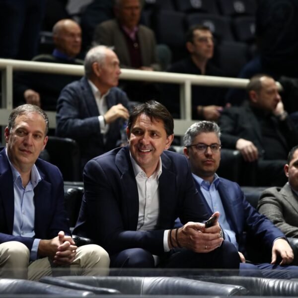 ΠΑΟΚ: Μελής και Ρεντζιάς συναντήθηκαν με Μυστακίδη